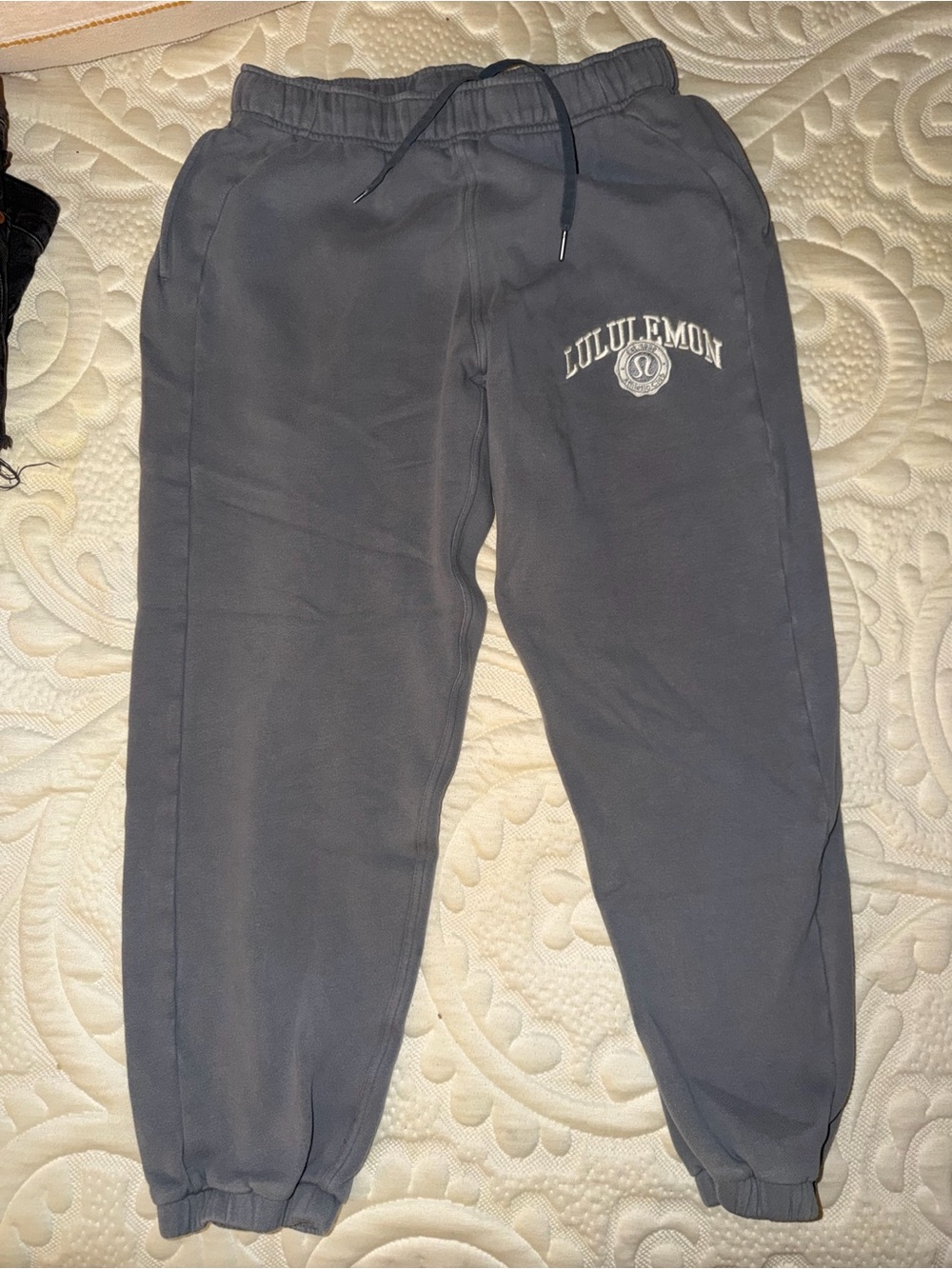 lululemon athletica women’s washed denim graphic mid rise Jogger Sweatpants